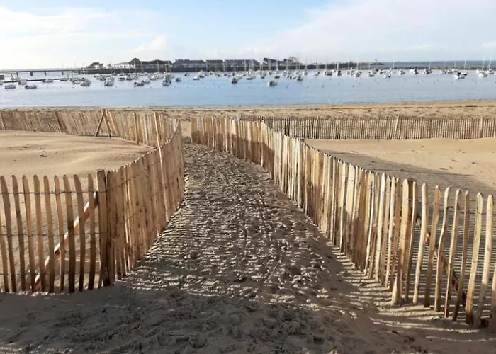 La Gariguette-parking Prive-balcon