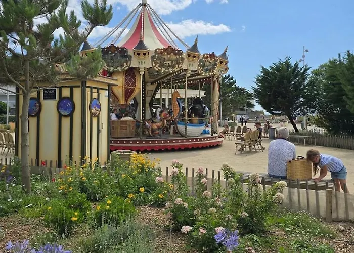 公寓 La Gariguette-parking Prive-balcon