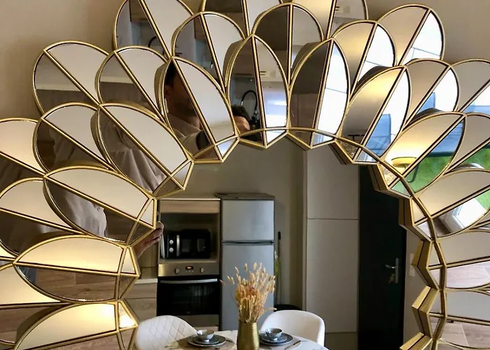 La Gariguette-parking Prive-balcon *