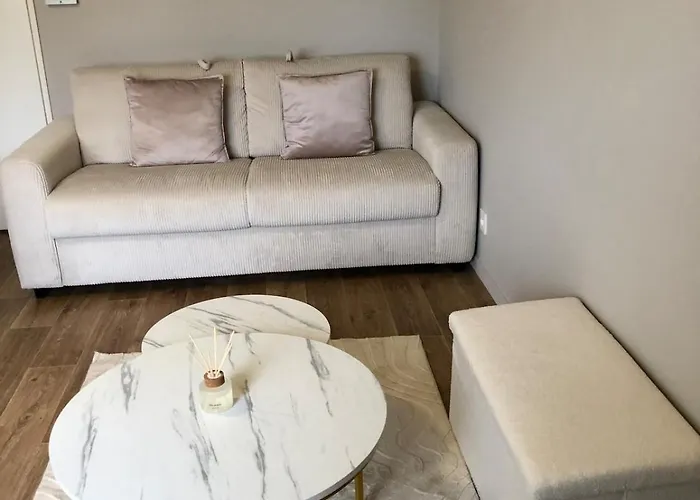 La Gariguette-parking Prive-balcon La Baule